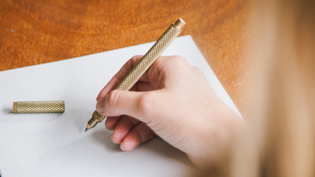 Brût Home and Glassware Brass Knurled Ballpoint Pen