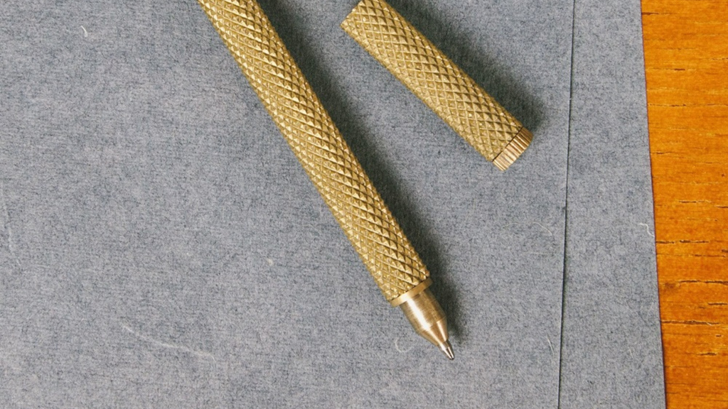 Brût Home and Glassware Brass Knurled Ballpoint Pen