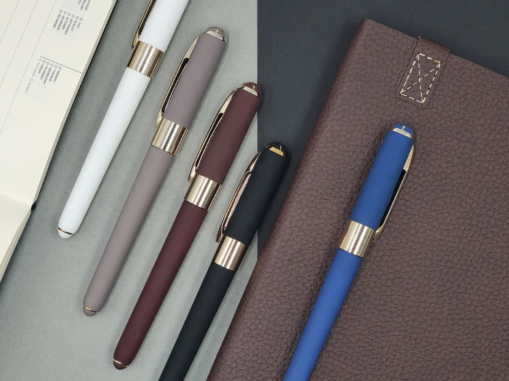 Monaco Fine Point Soft Touch Pen